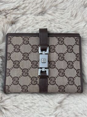 Gucci Agenda